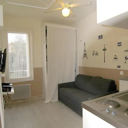 Charming Studio * Nice